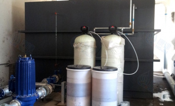 锅炉软水器,锅炉软化水装置,离子交换器,锅炉软化水设备4吨/每小时-巨津JJ-KF-E2-400（富莱克滨润控制系统）